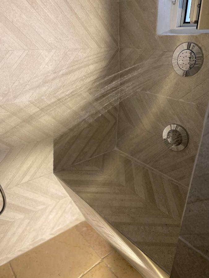 مبيت وإفطار أوستوني Ca Sotto L'Arco المظهر الخارجي الصورة