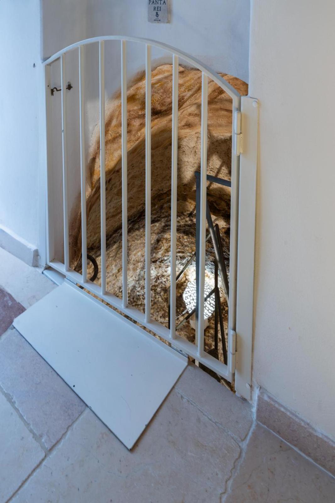 مبيت وإفطار أوستوني Ca Sotto L'Arco المظهر الخارجي الصورة